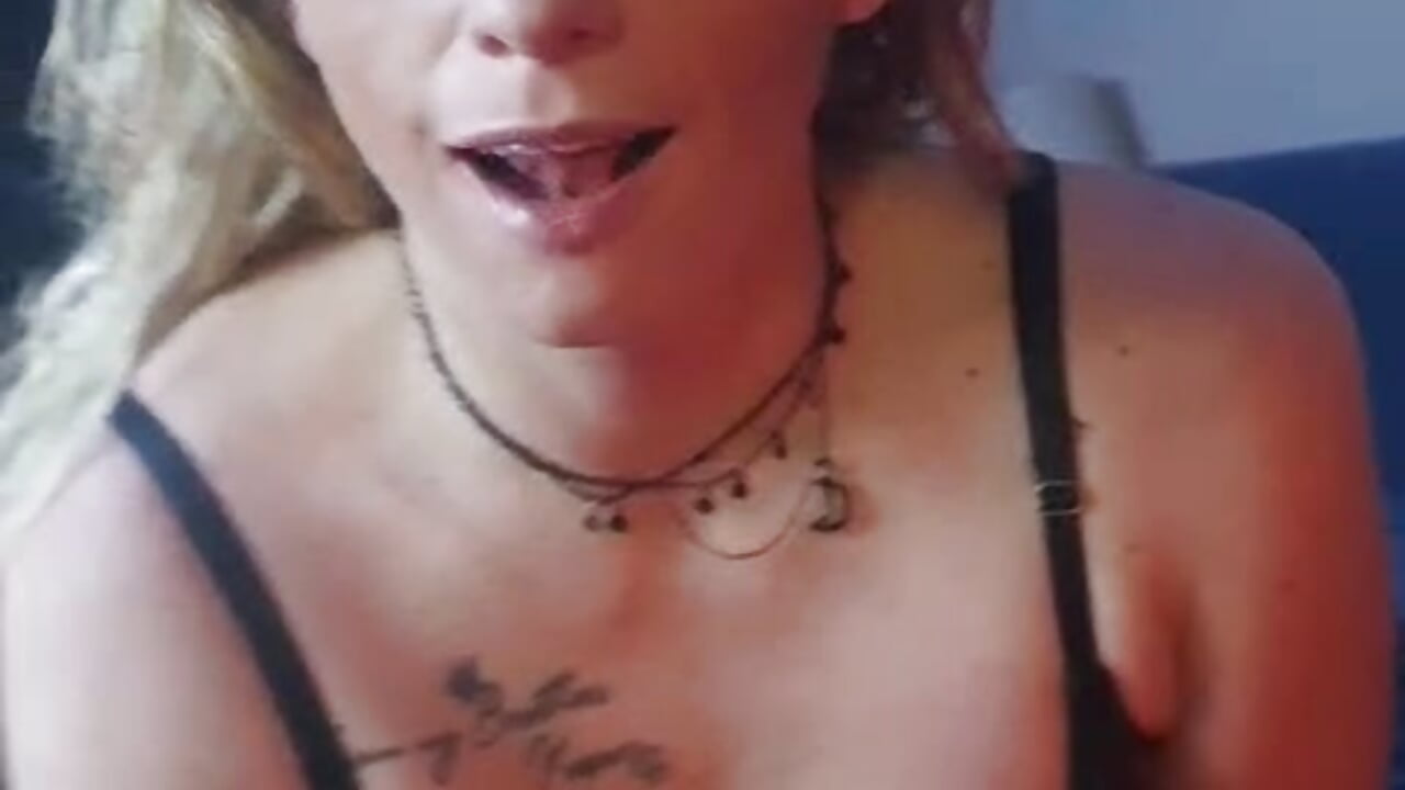 Yumm - video by CassA-Nova cam model