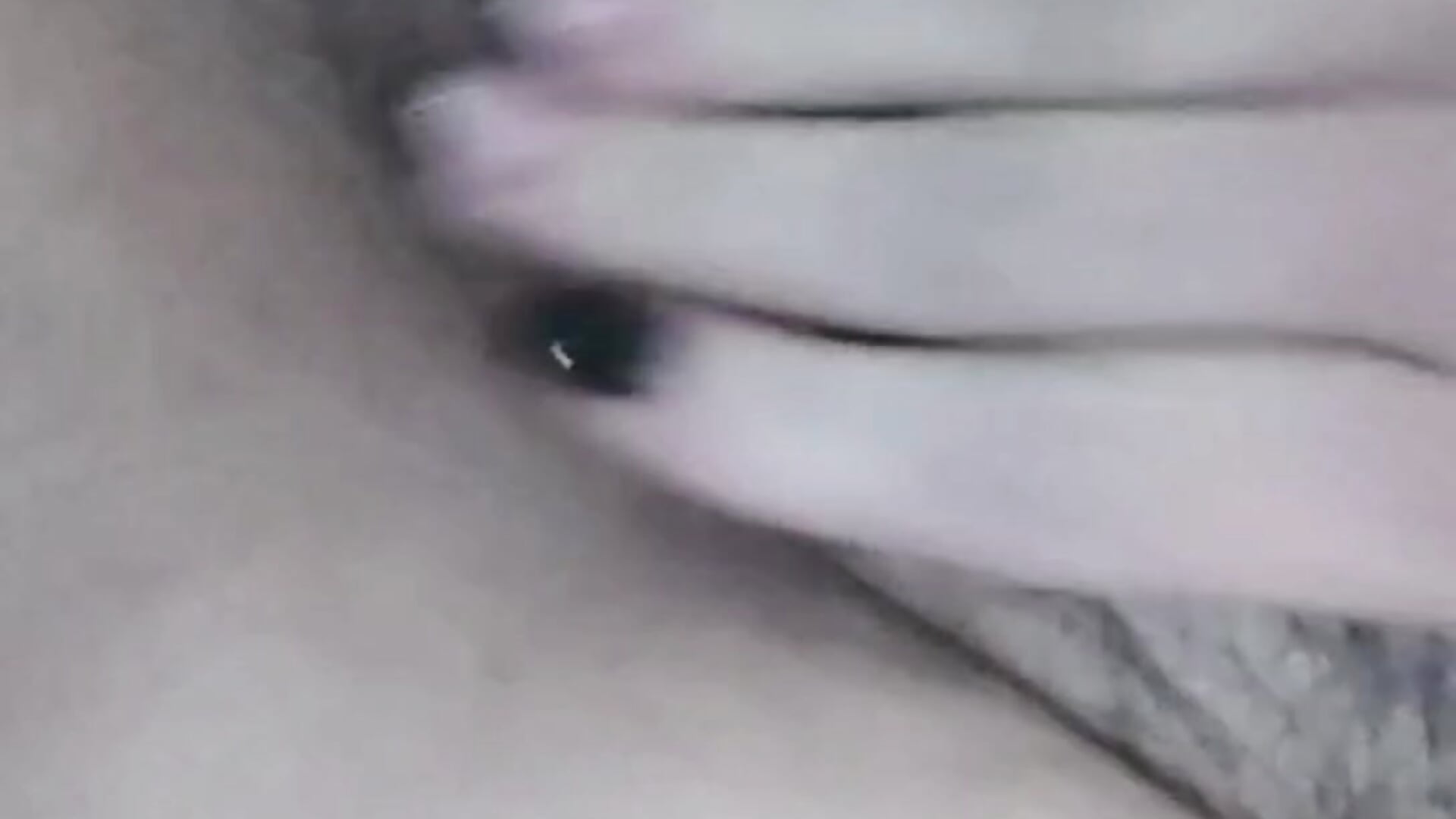 Pompino faccio uno sconosciuto, mi lecca fuga e gli squirto in viso.. che sborrata sui piedi mmmm - video by sabrinavogliosa cam model