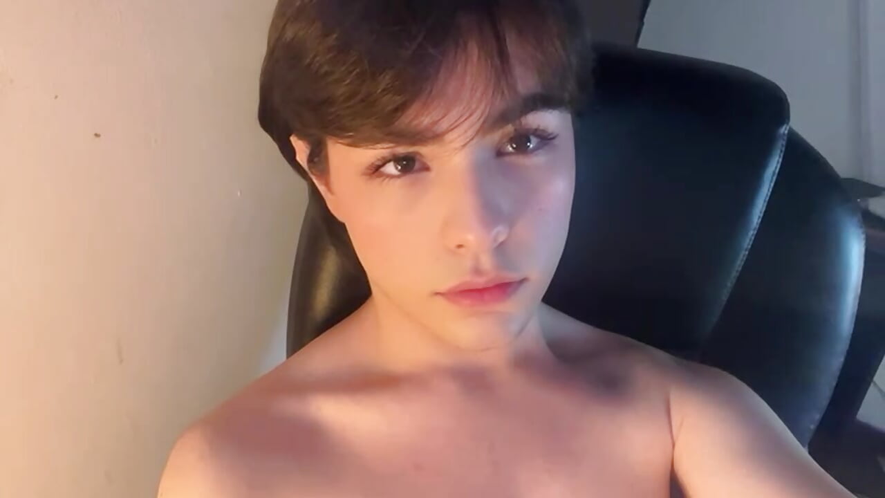 profile intro video - video by brian_moore2 cam model