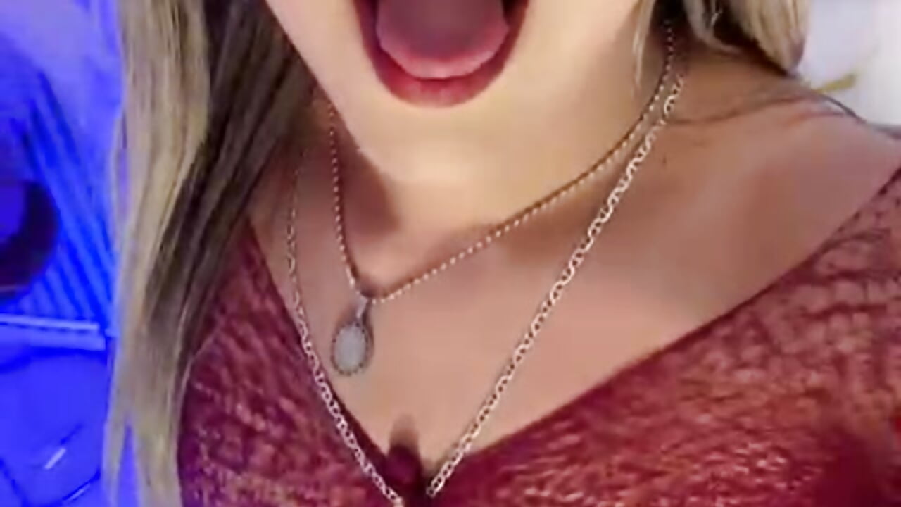 YOUR SEXY 🐱 - vidéo du modèle de showcams Ashly_Sents