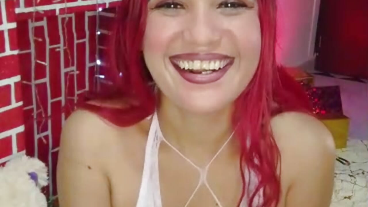 🎄🎉 - vidéo du modèle de showcams Carolinagarcia12345