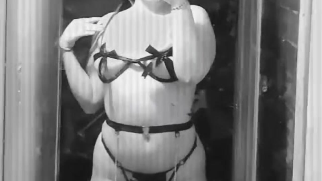 Sliding for You - video by Tammy_Bennet cam model