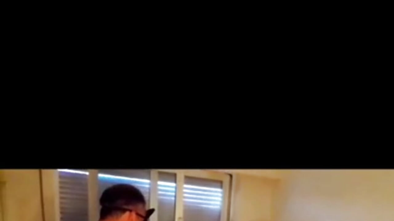 Gangbang omg - video by lotteliefde1 cam model
