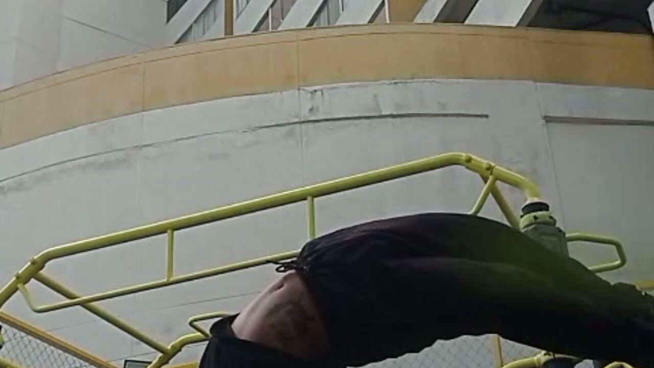 algo de entretenimiento y deporte - video di Bellion_grant modella di cam