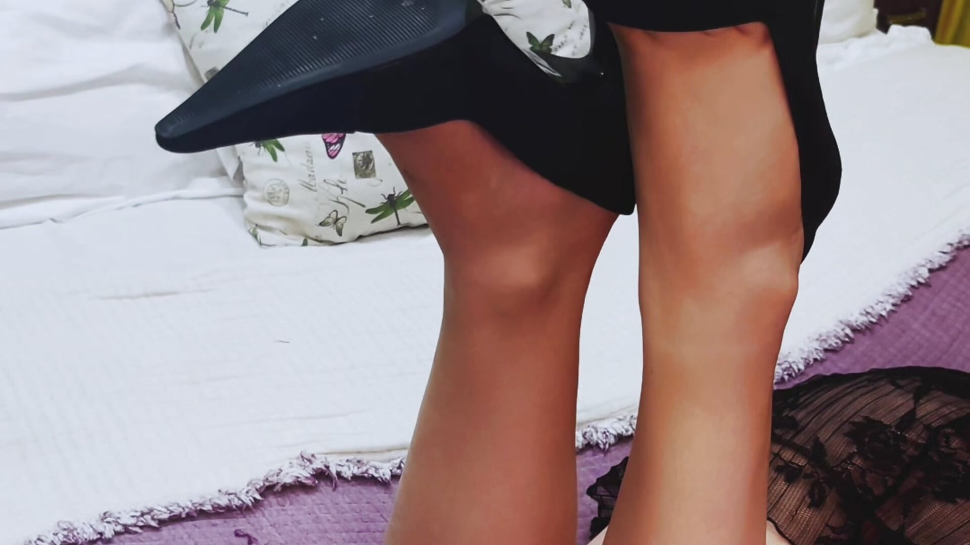 Lick My Soles or Get Punished – video modela na kameri SherryBaers