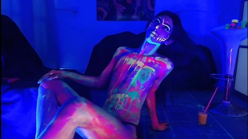 Show neón 🥳✨ - video by samymelo cam model