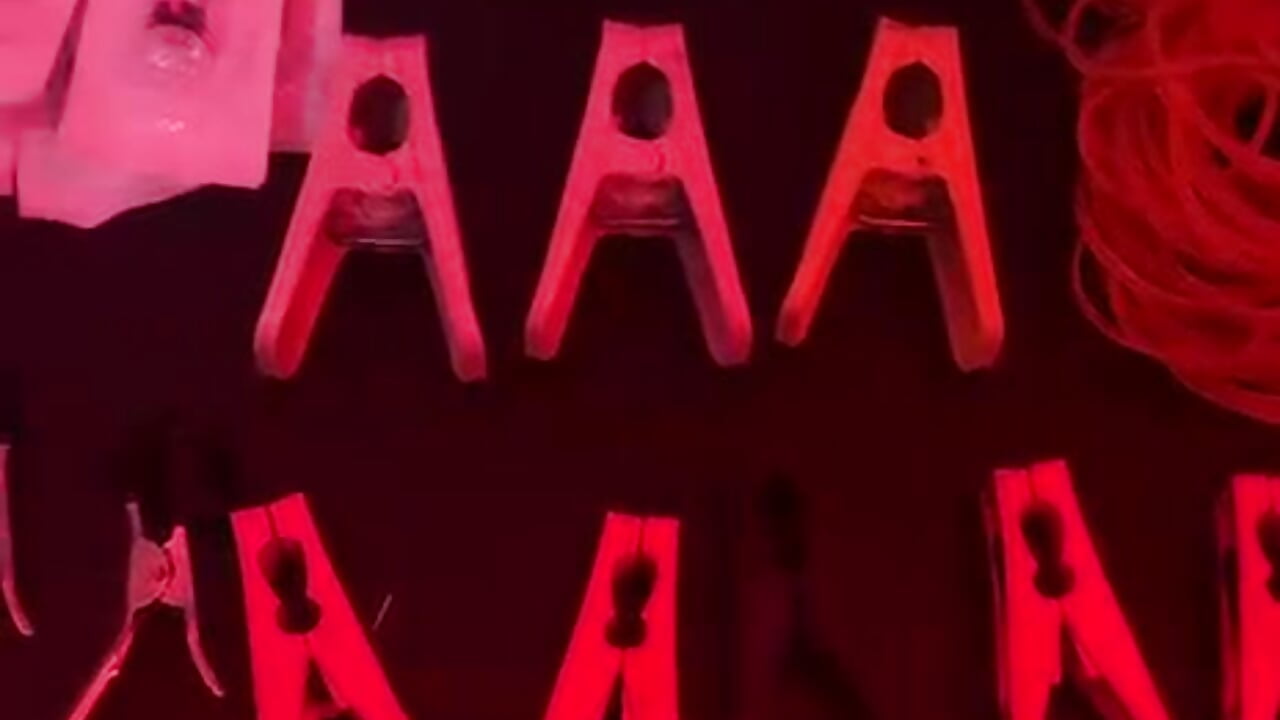 Element to my humillation - video av ariel_bdsm cam-modell