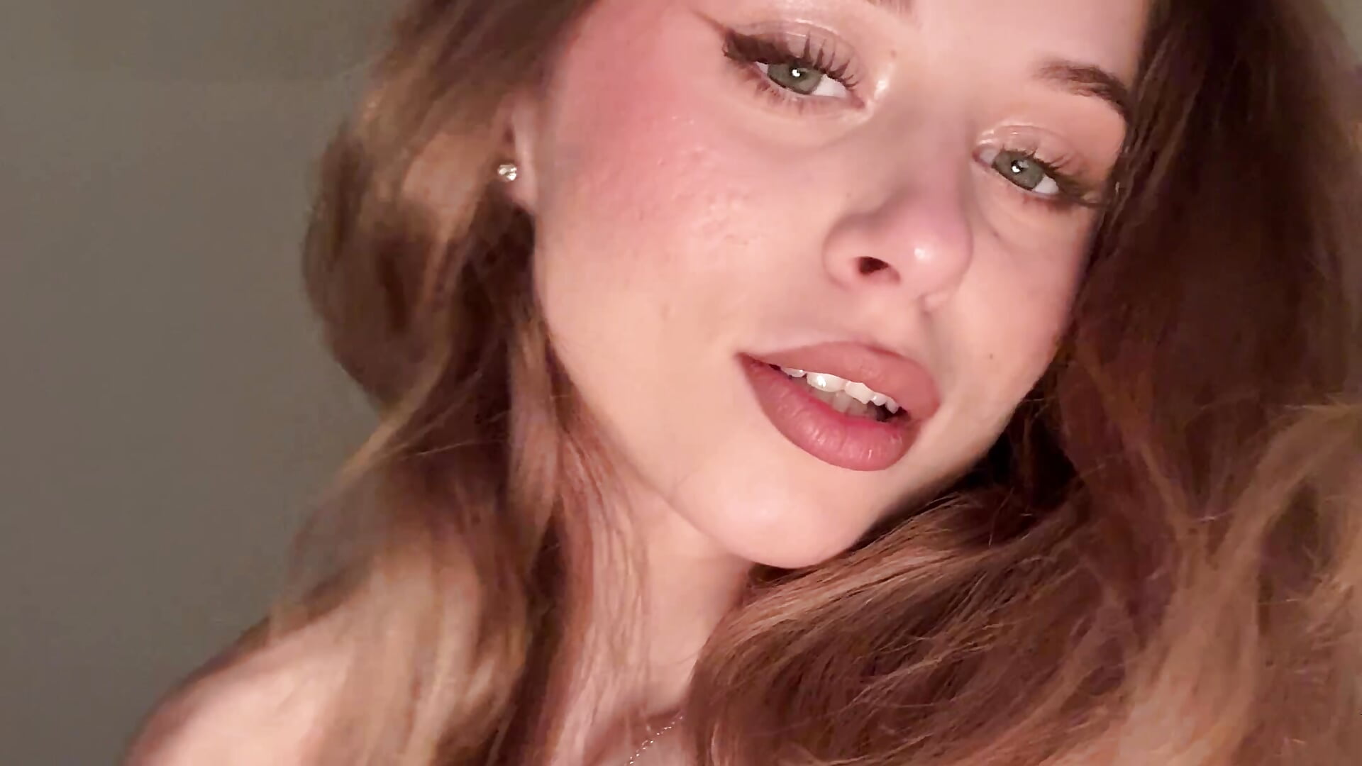 ❤️ – video od webkamerové modelky BabyAnais