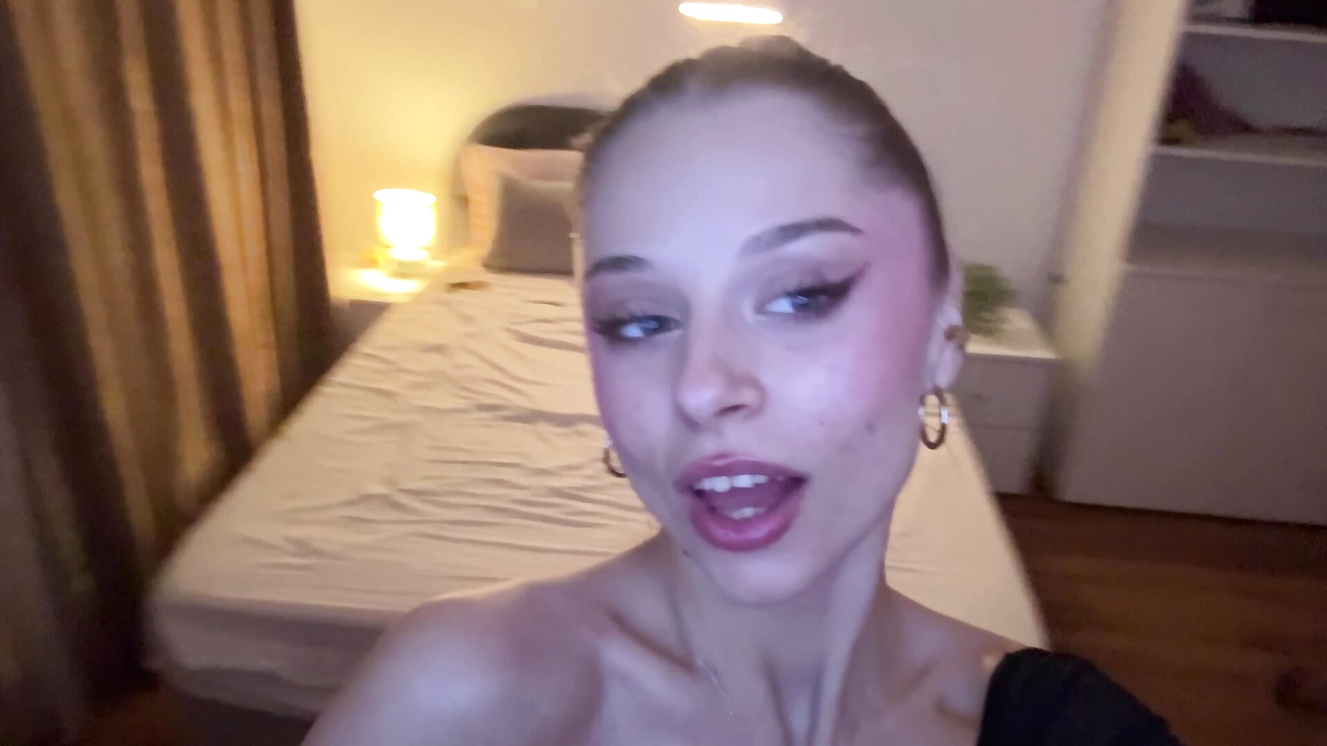 ❤️ – video od webkamerové modelky BabyAnais