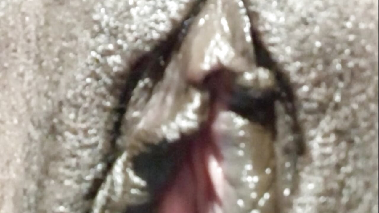 1000021273.mp4 - video by Afrigantia cam model