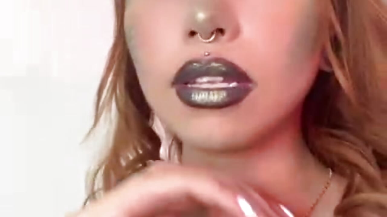 Hallowen 🐍🔥 - video by Sofii_03 cam model