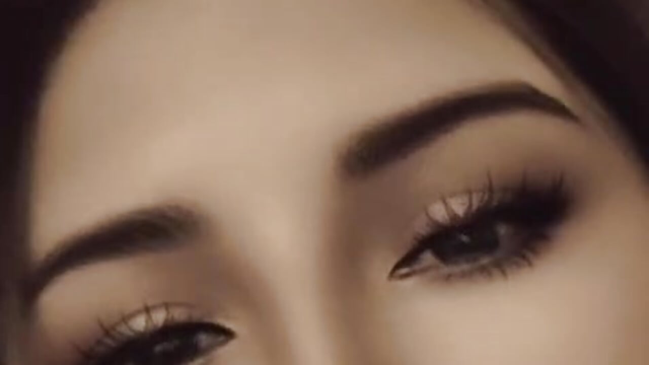 cute eyes - βίντεο μοντέλου konny1_