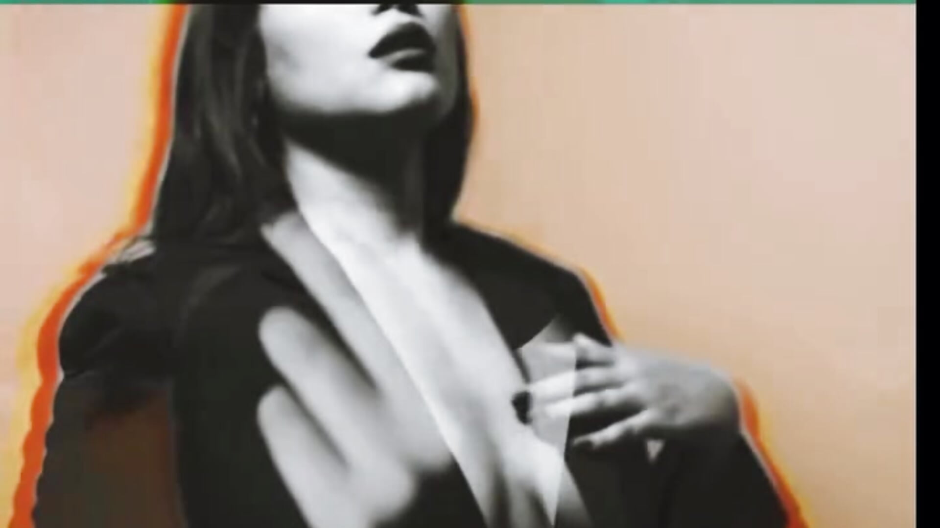 Body tour 🔥 — filmik Barbara_moon, modela(-lki) na kamerkach