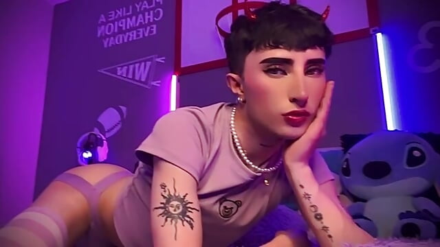 🔥 Papasito, Ay Que Rico Tú 🔥 - video di SebastianHilton modella di cam