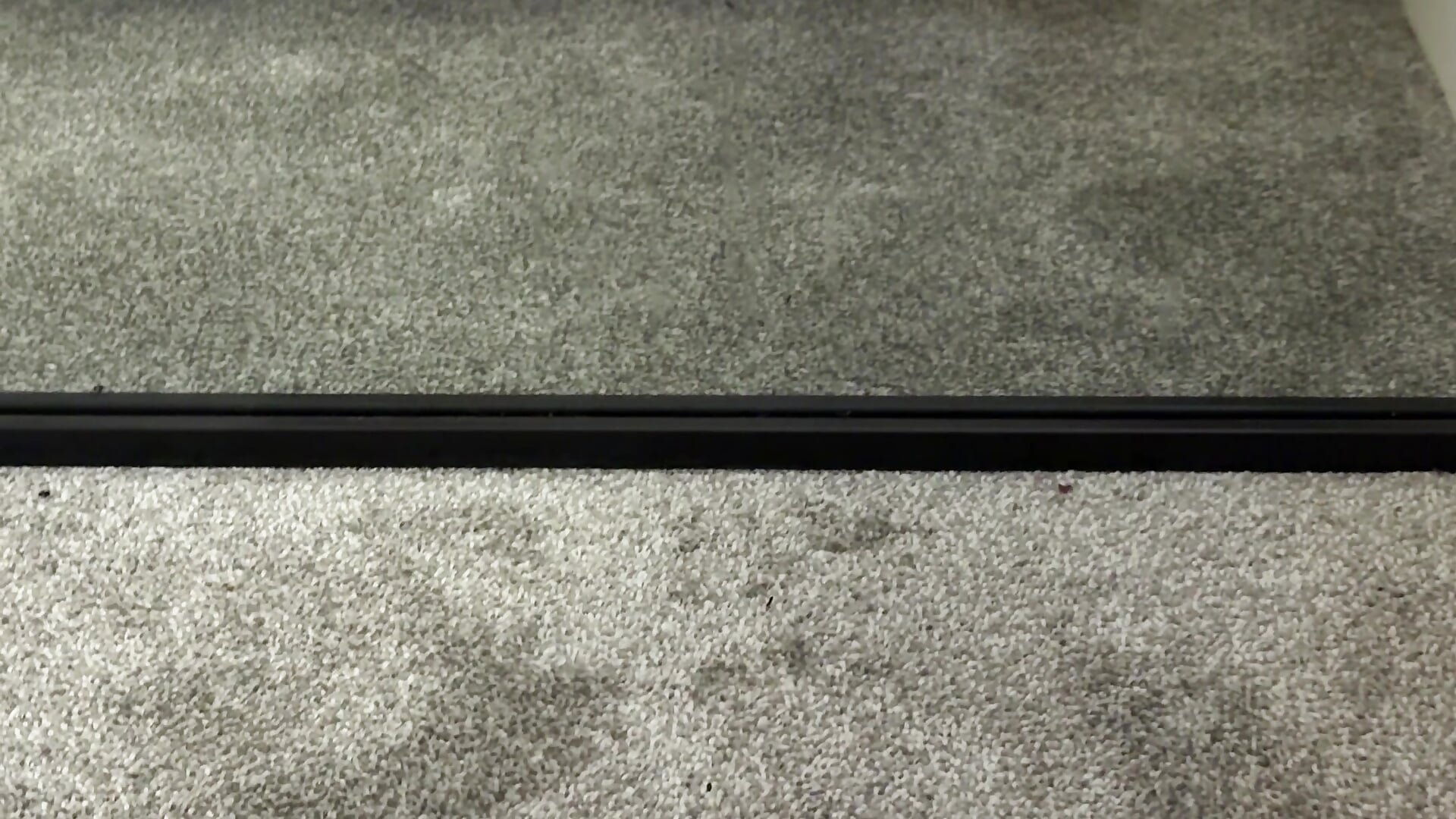 Wand pussy play - video by Novaskye cam model