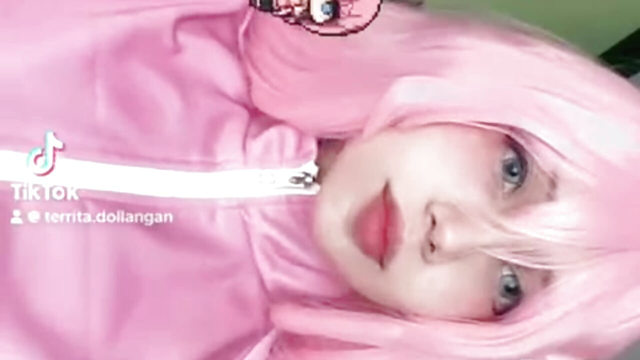 bocchi – video af Terraelowen cam-model