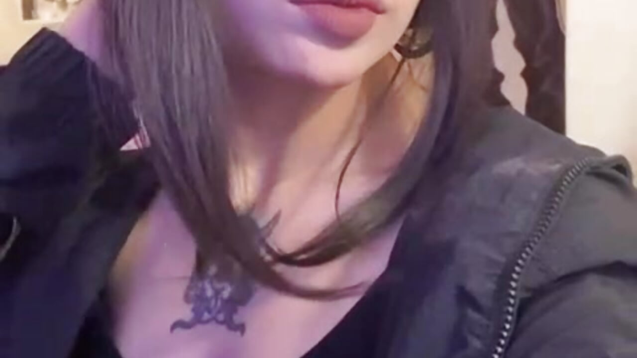 Not everything has to look sexy :) - video oleh Terraelowen kamera model