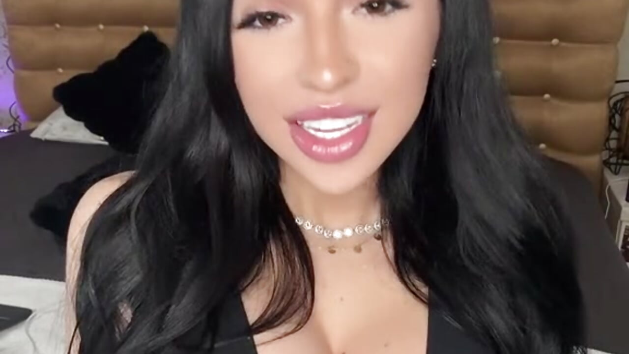 :p - video by sexyanais cam model