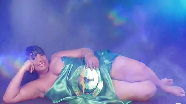 Happy St. Patrick's Day to all! - video by AranzalatinBlaks1 cam model