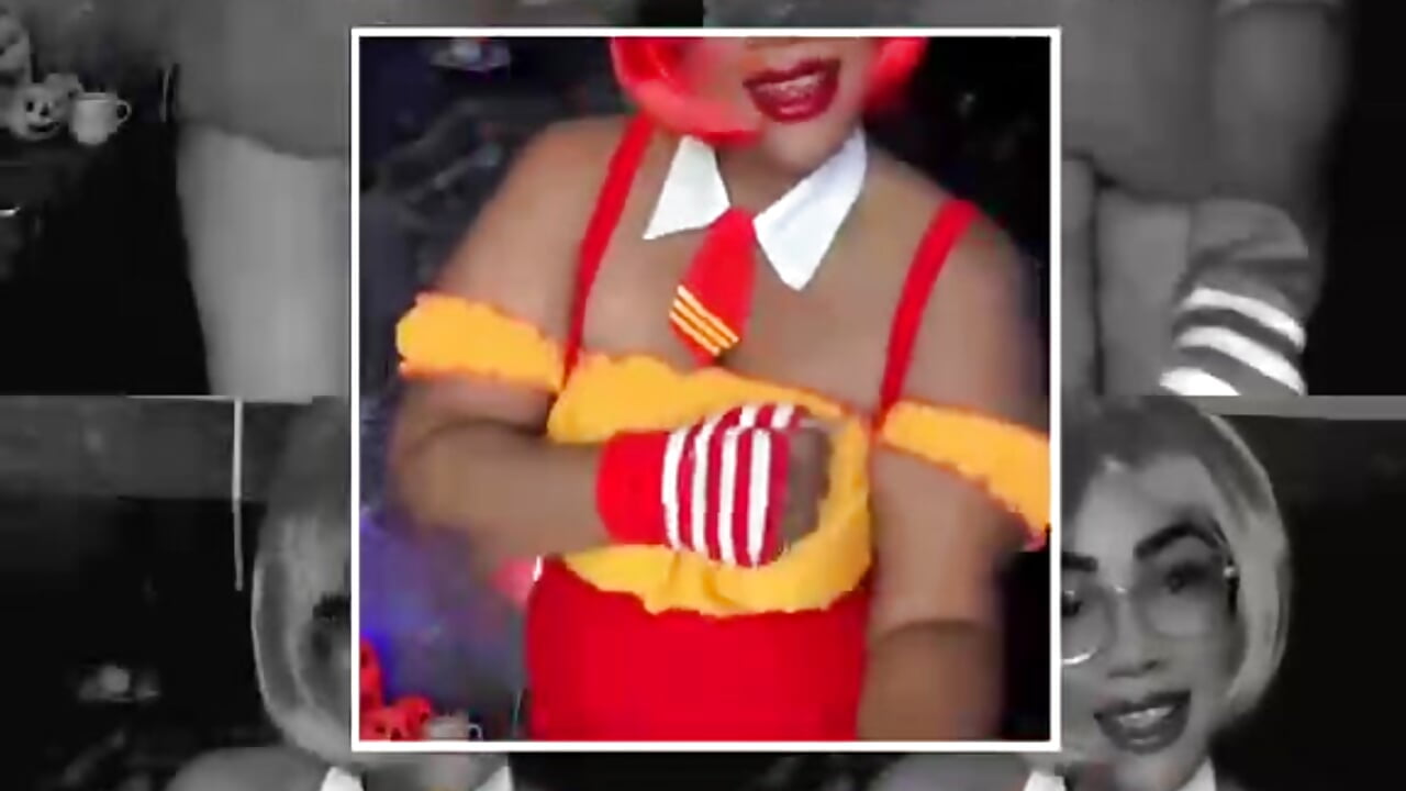 chicken or hamburger pizza - video by AranzalatinBlaks1 cam model
