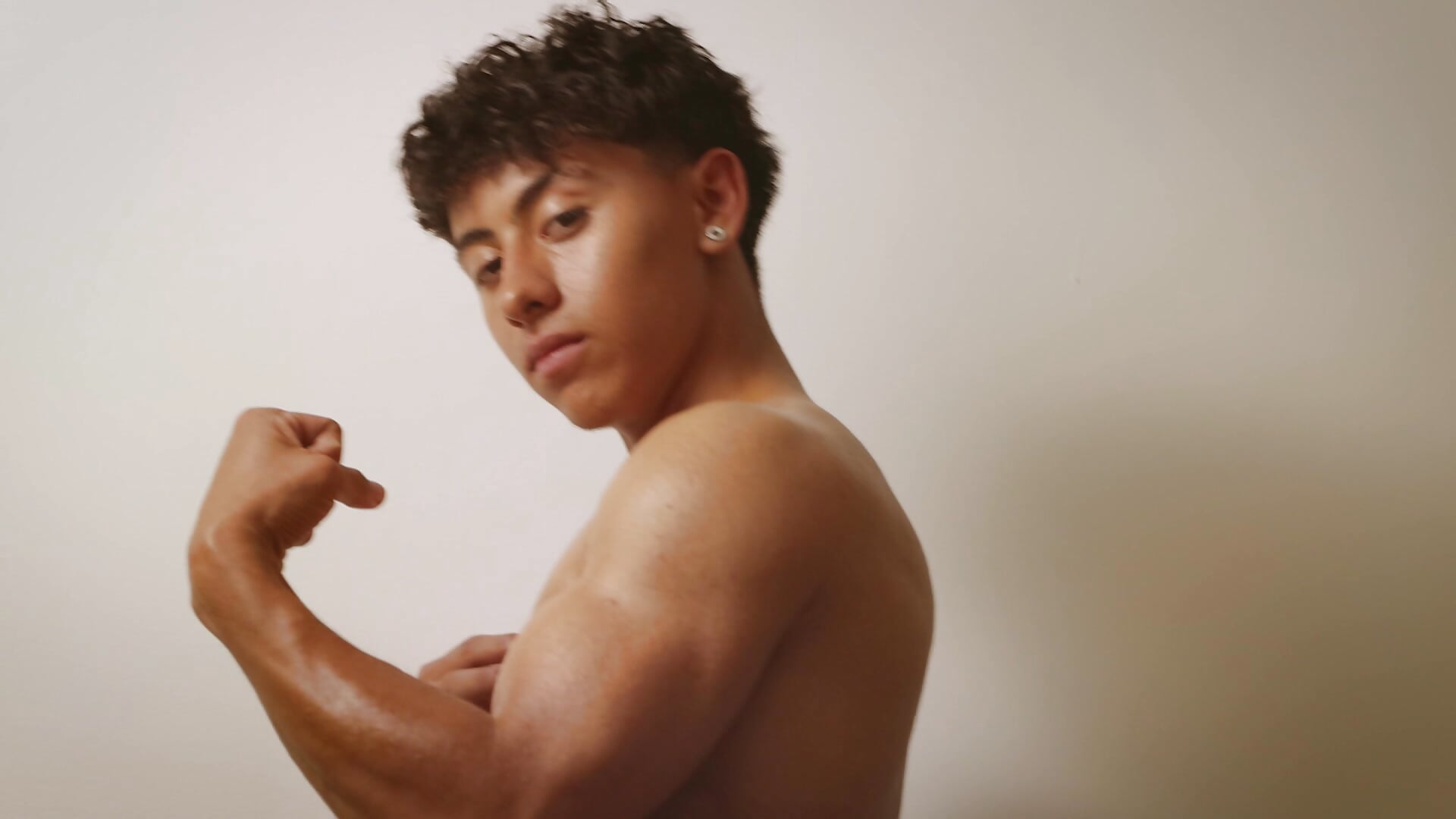 💪Mee💪 - video by Troy_dalton cam model