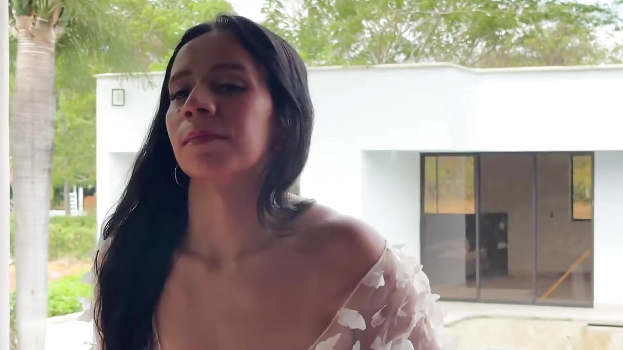 hot girl - video by solpeich cam model