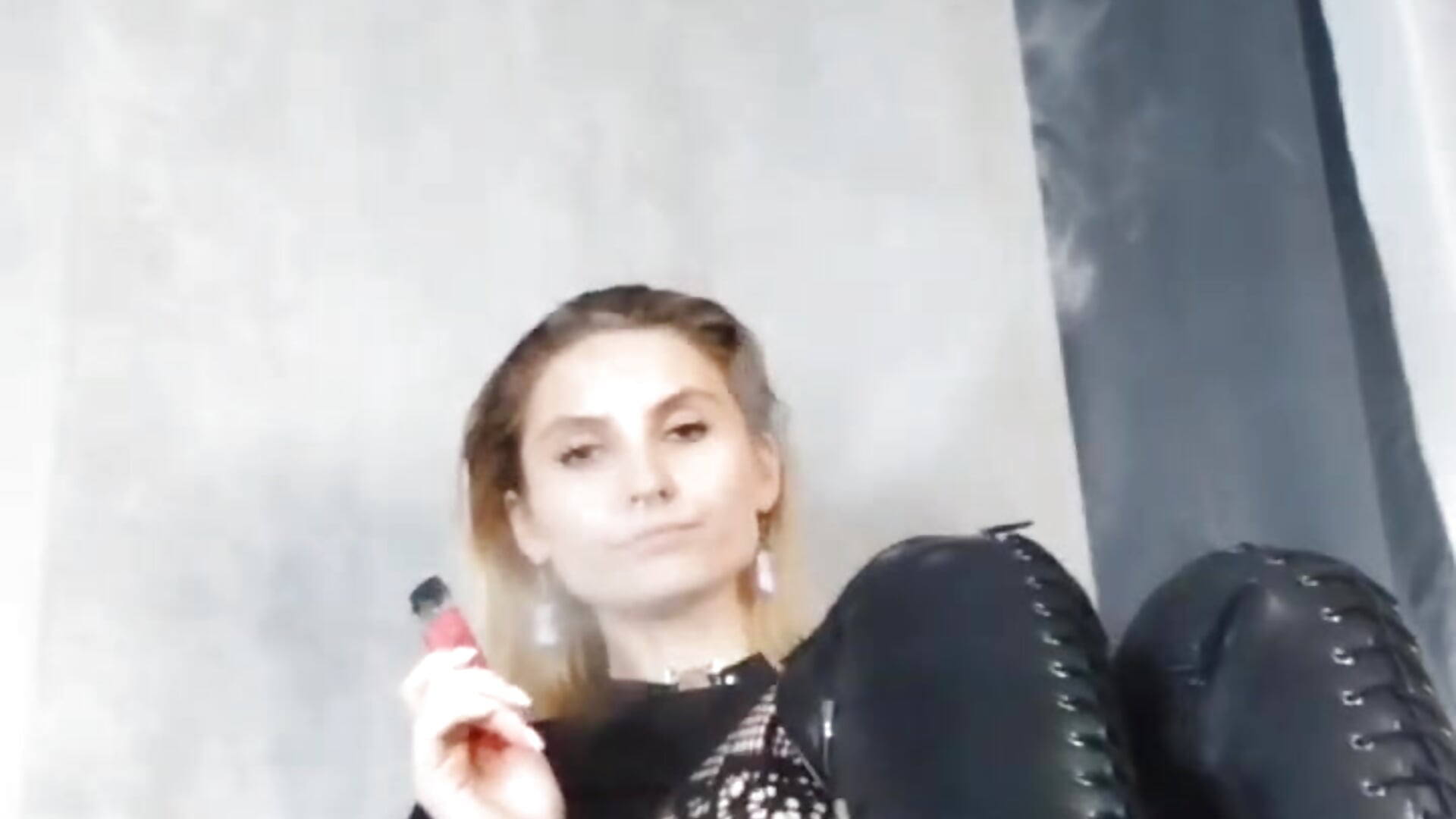 Ops!