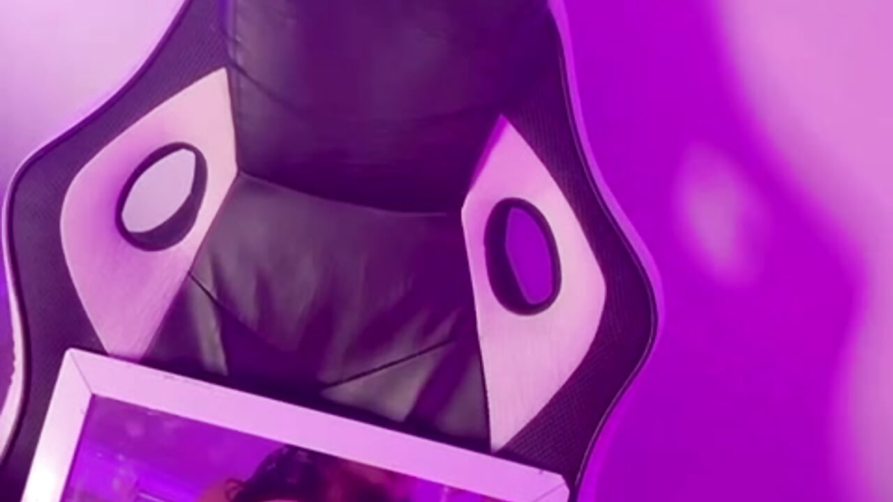Tits ? 👿🤭