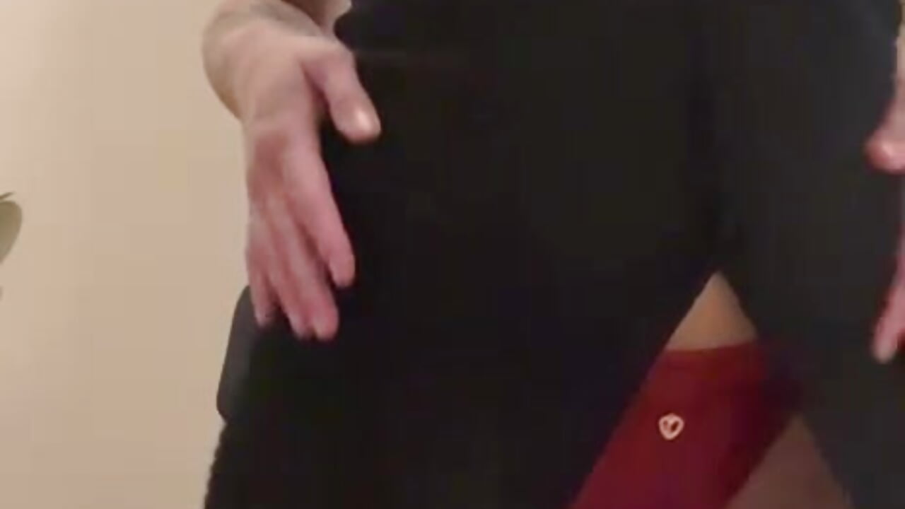 Cooking Lessons - video by Bunnyela1 cam model