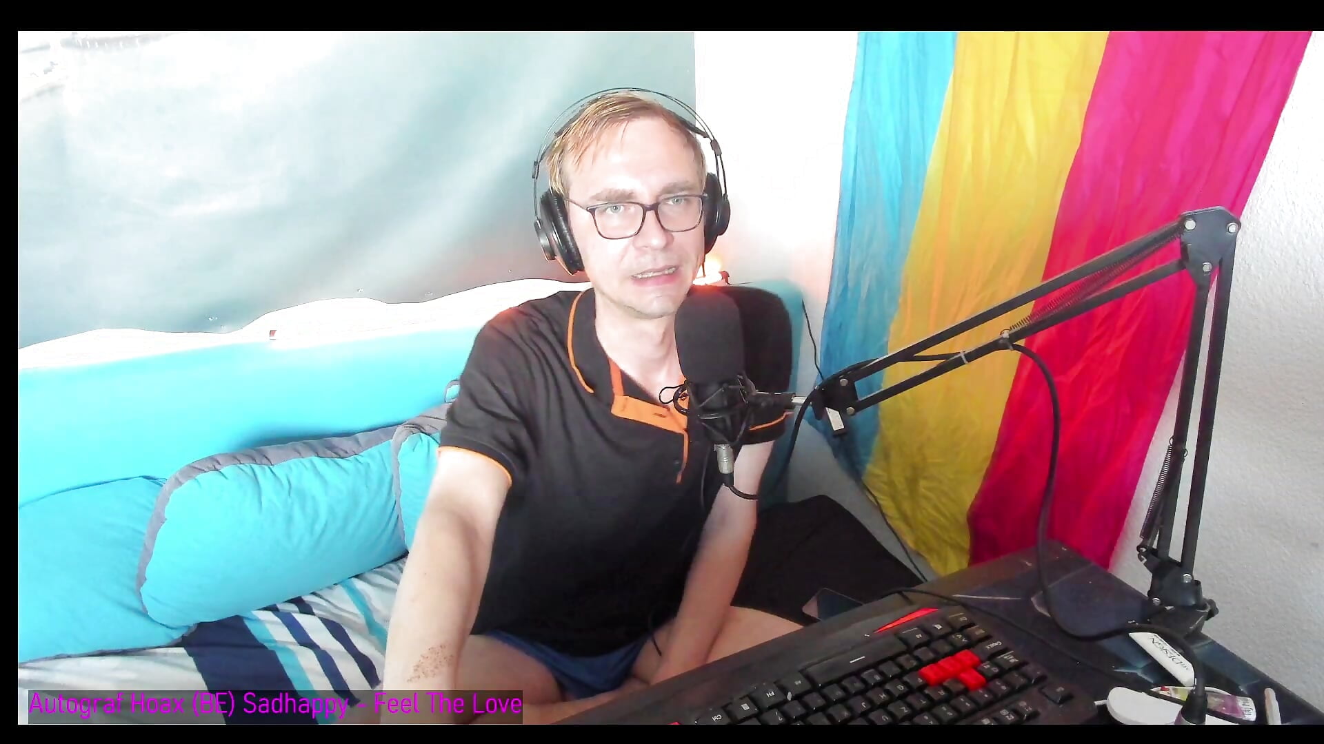 Dave bei der Show ;) Kleine Vorstellung! - video by VelvetRise cam model