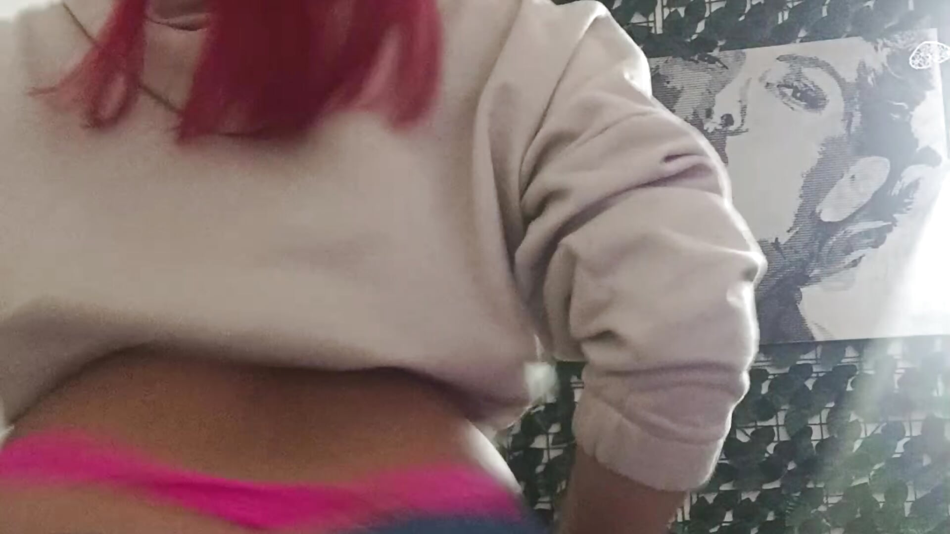 Twerk 😍 - video by amber_xx cam model