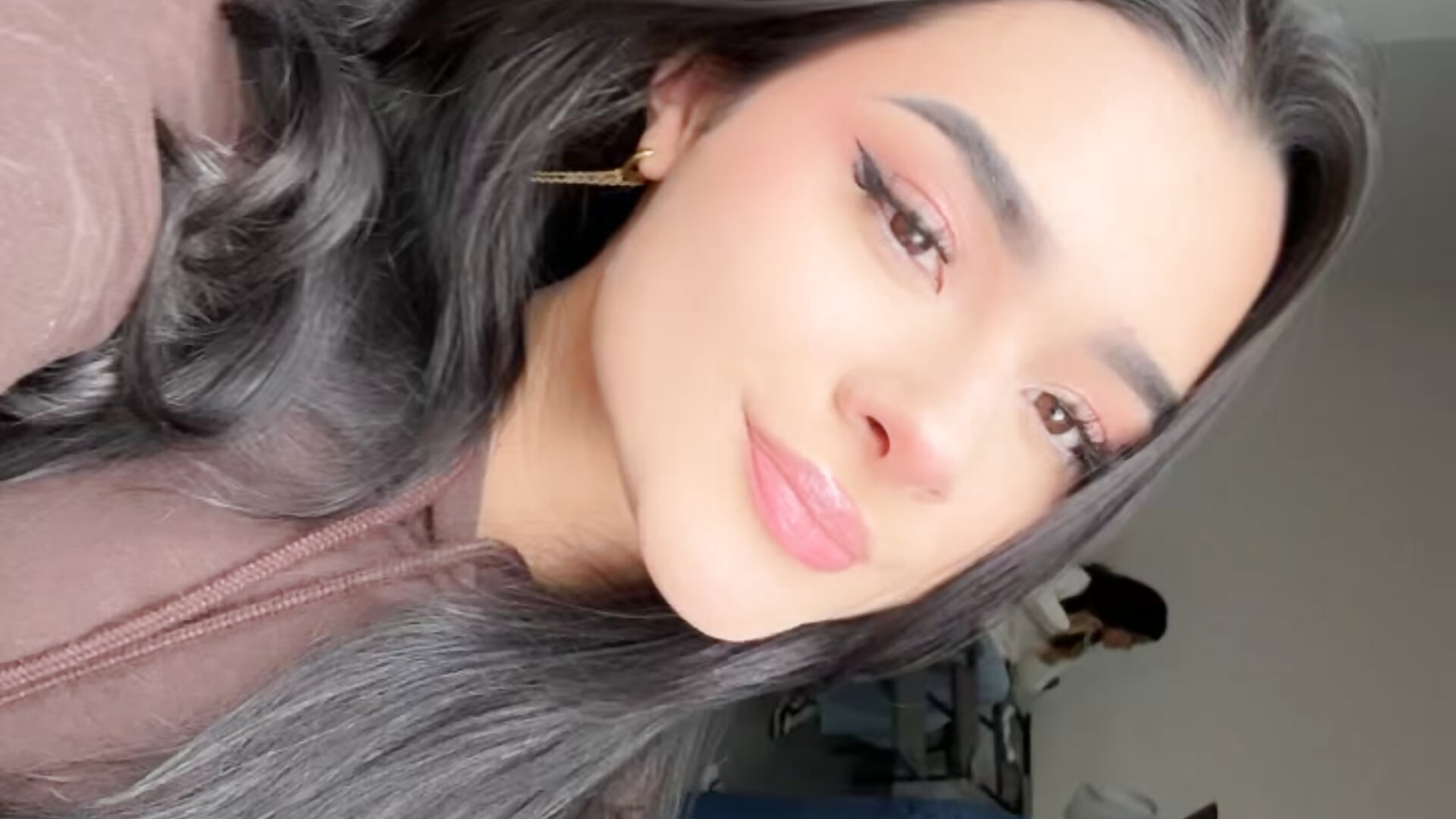 University❤️ - video by emma_soul1 cam model