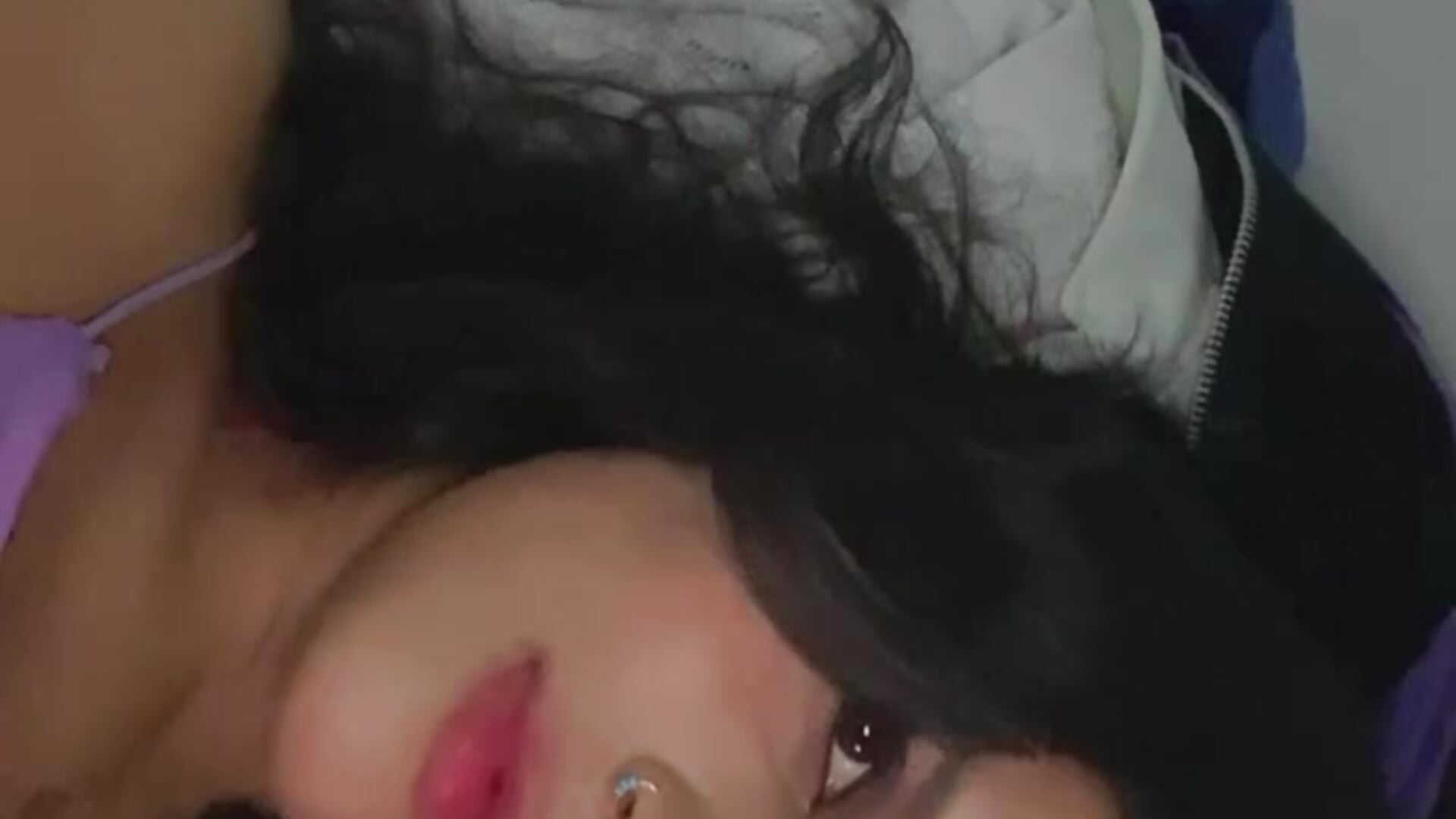 Can you see something weird? 🤪🔥 - video by LinaSwitt cam model