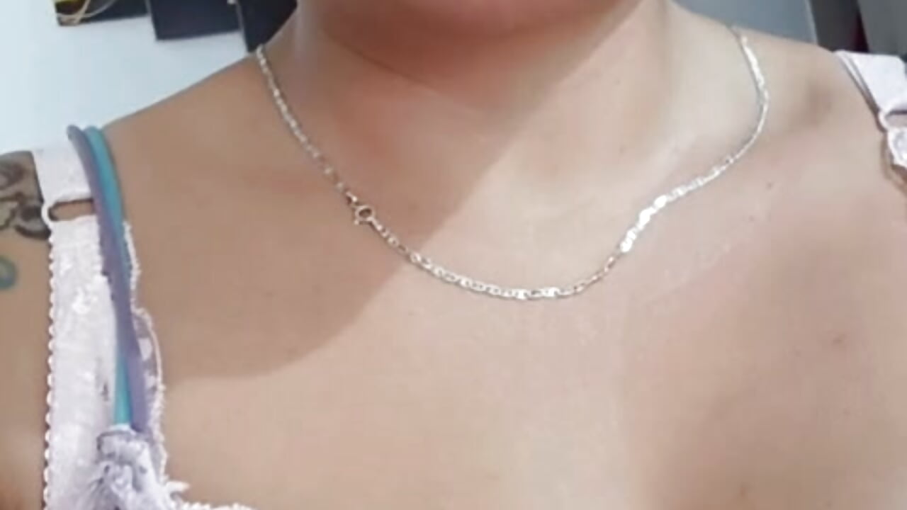 Before the shower!! - video by leidydi223 cam model