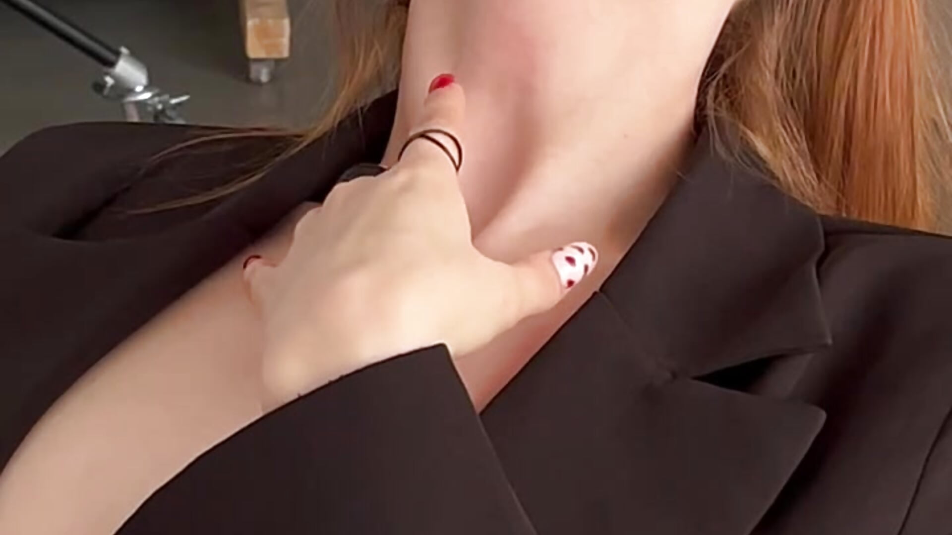 i feel u - video by Olivia_Rid_ cam model