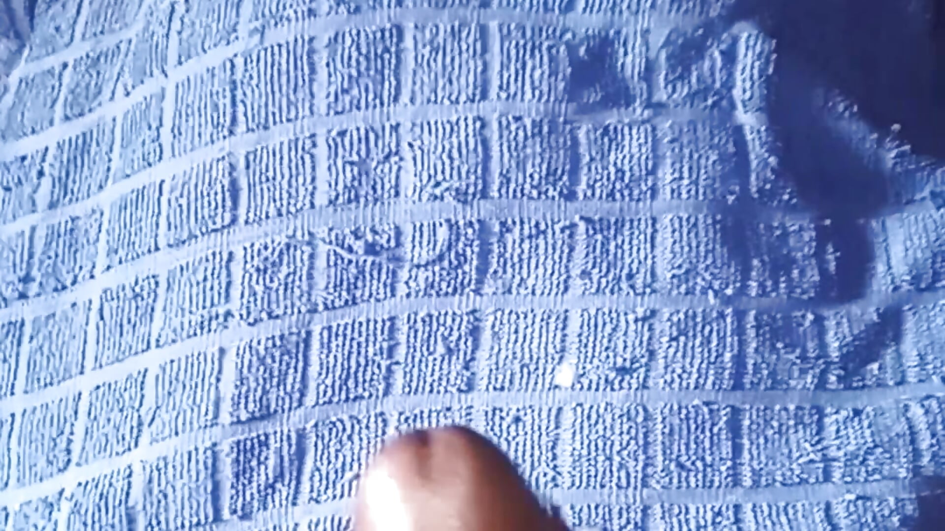 Cumshot - video by SuperheroDck cam model