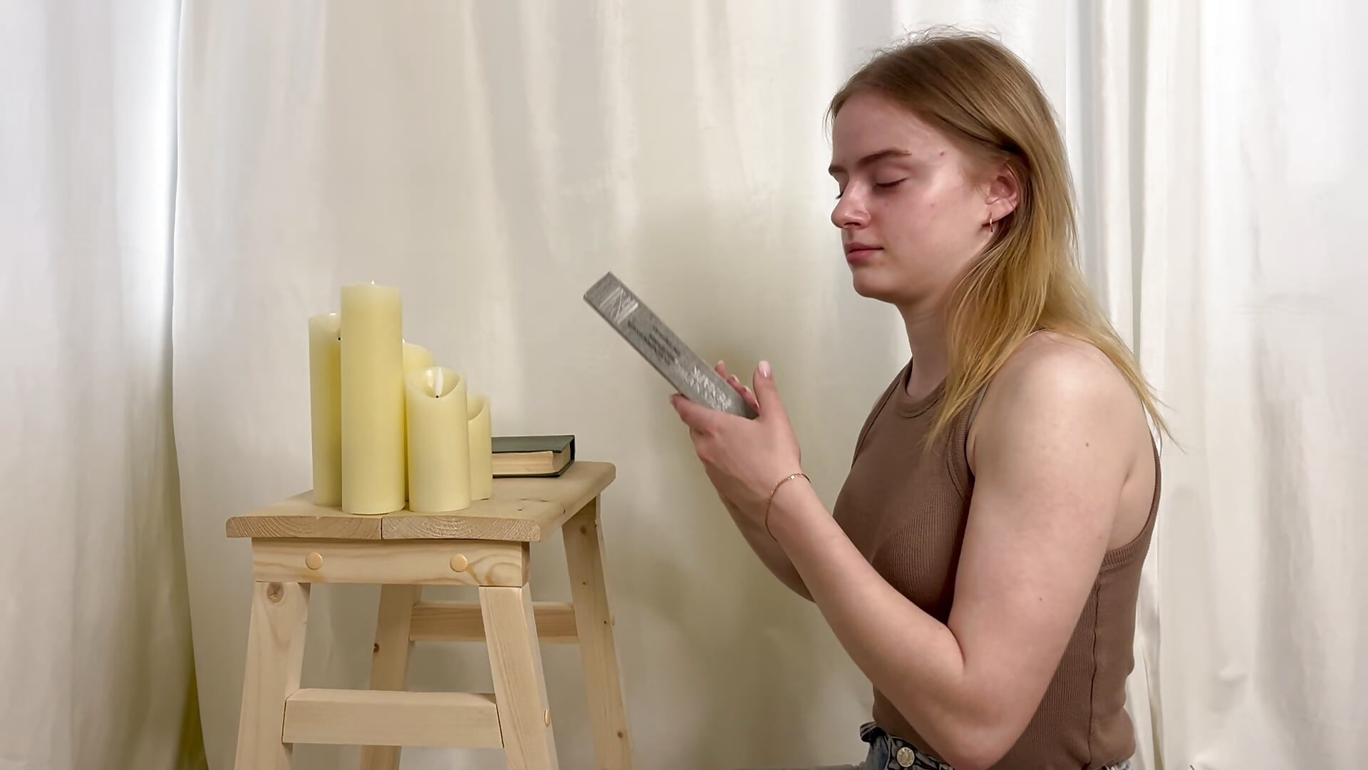 Moments of Pure Aesthetic - video by EasterAkey cam model