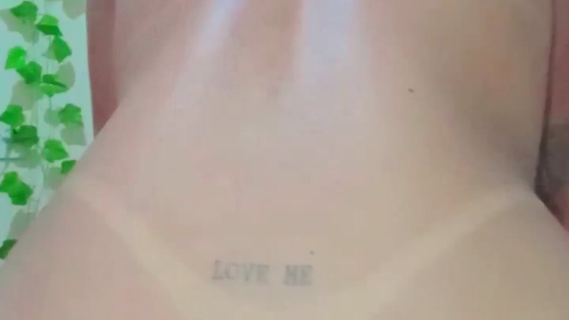 Esfolando o pau dele com vontade #casal #fuckmypussy－カメラキャストのindiazinhabella27の動画