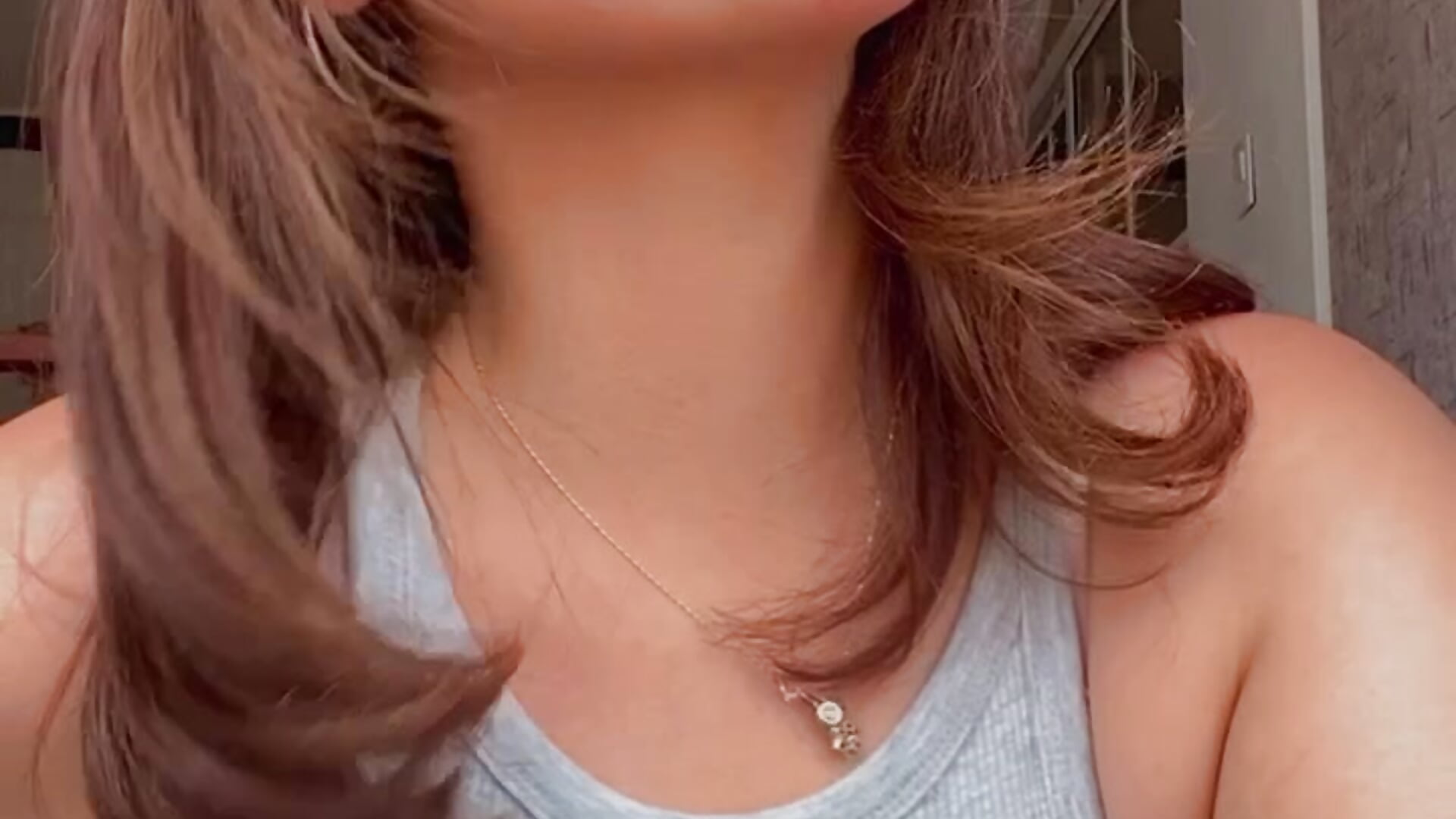 Kisses - dominicdooll 的视频