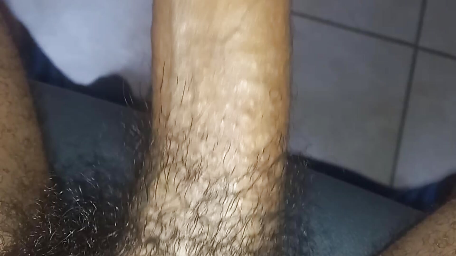 Tease– ColouredPapi kameramodell videója