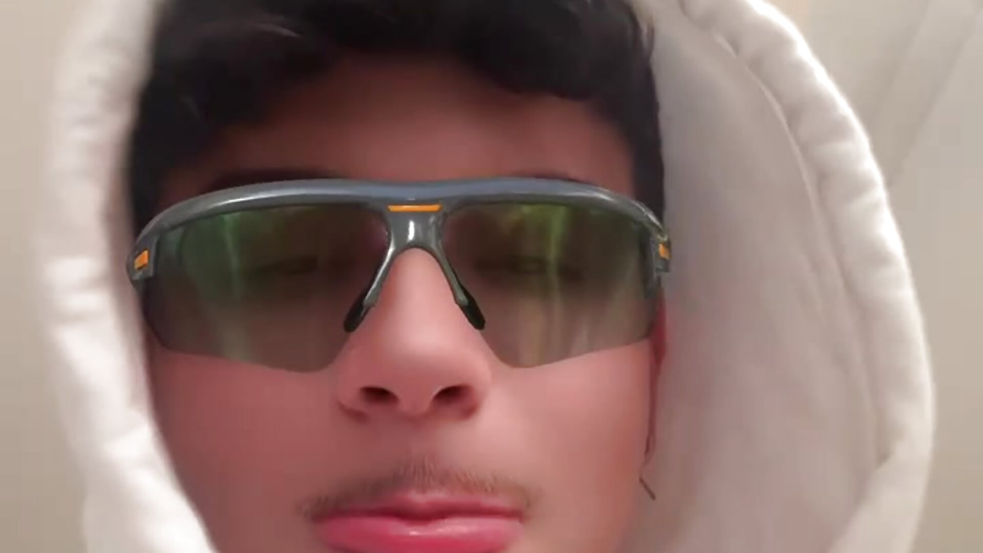 beautiful - video od modelky/modela _Smith