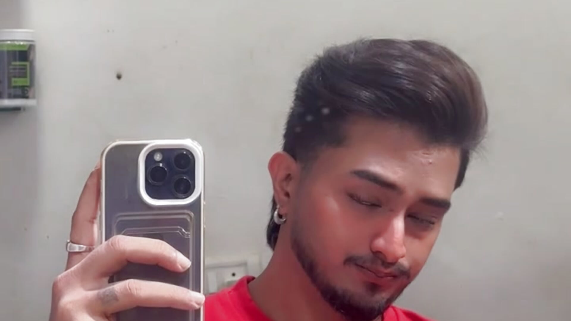 D9E25B63-391C-4192-8994-4B0635CC4095－カメラキャストのSeenu2199の動画