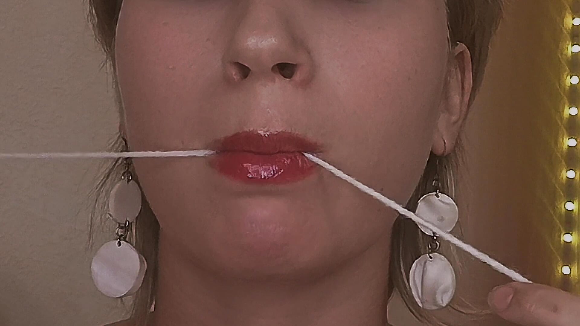 Focus from my tongue - vídeo de la modelo de cam odelynbrower