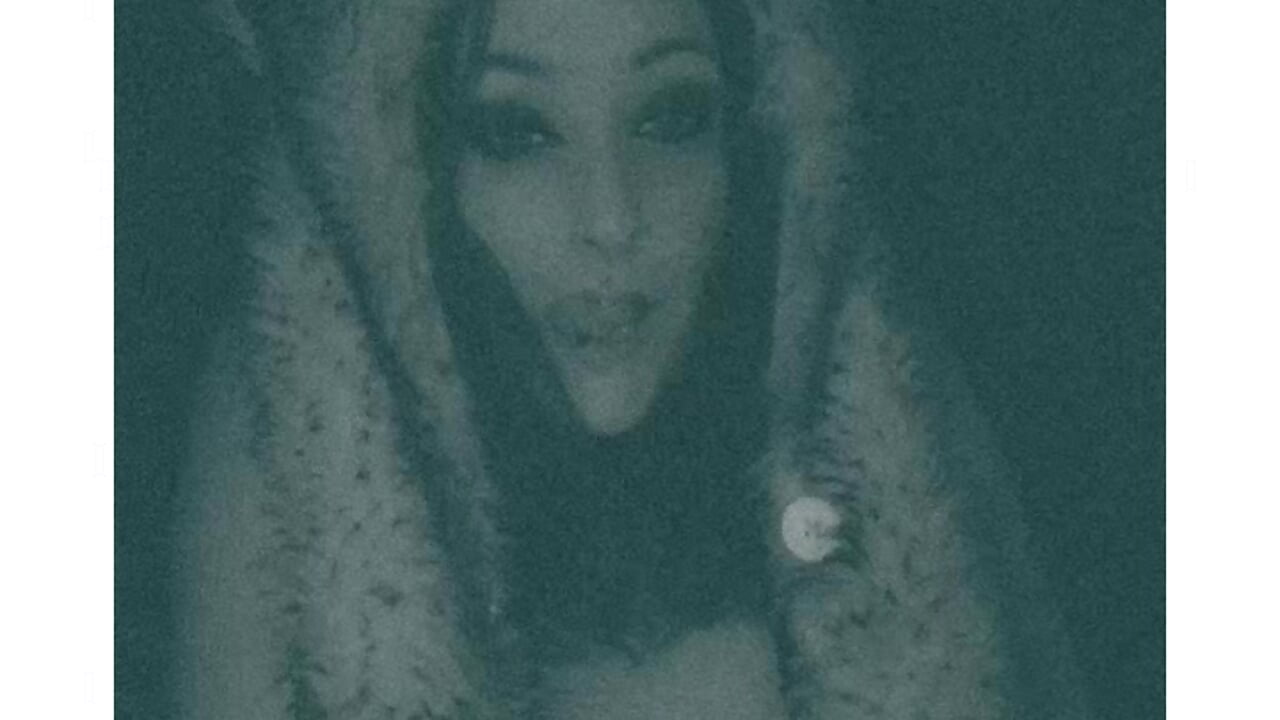 Some of my freaky creations - Splash_Queen420 adlı kamera modelinin videosu