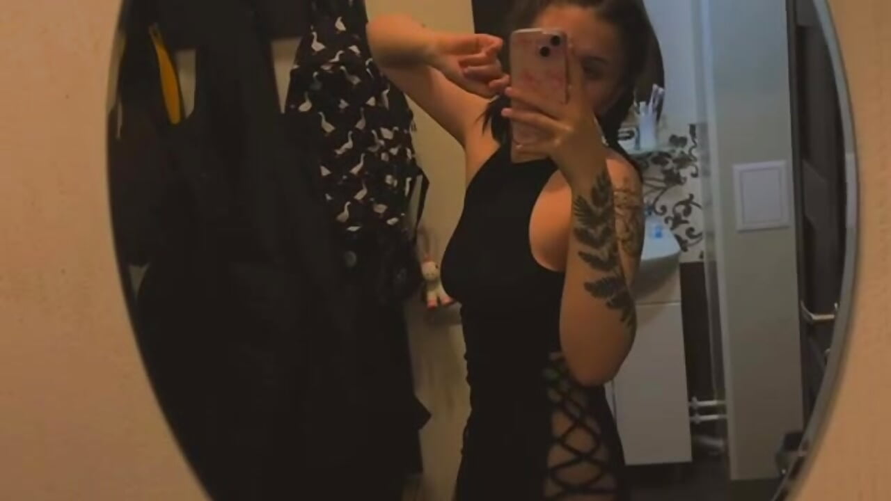 a little dance for you^^ - video by Dark_Shine cam model