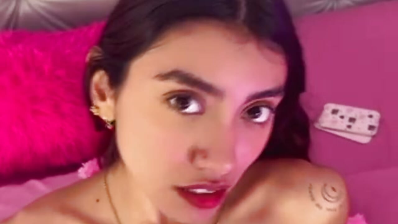 a little bit of me to encourage you to play - video by NatalyMary cam model