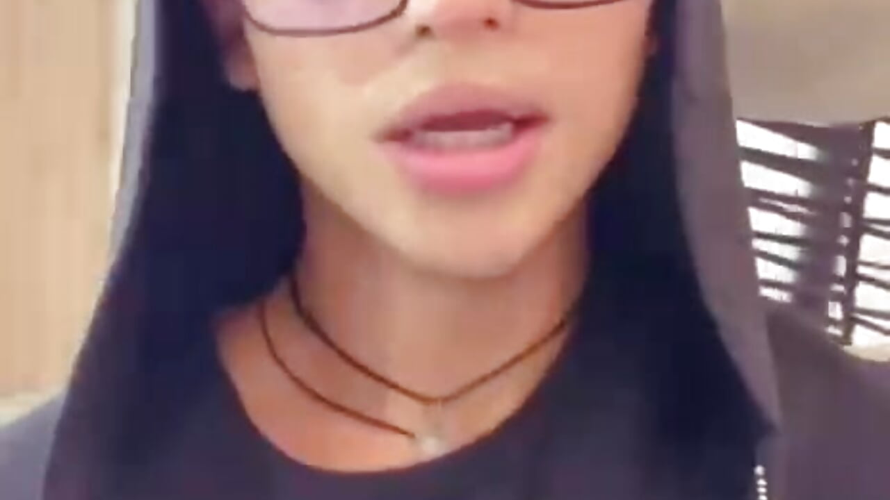 Do I sing to you? - 視頻來源： Valentin0_3