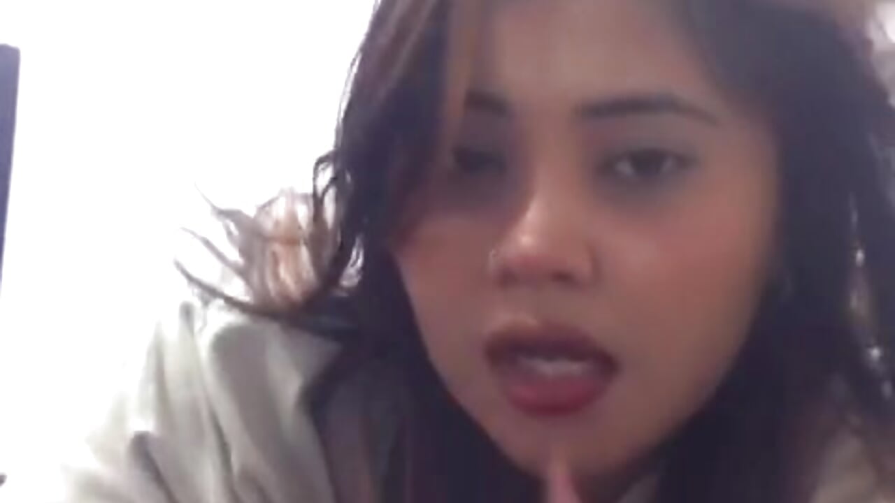 HOT 😘🔥 - video by arielasm cam model