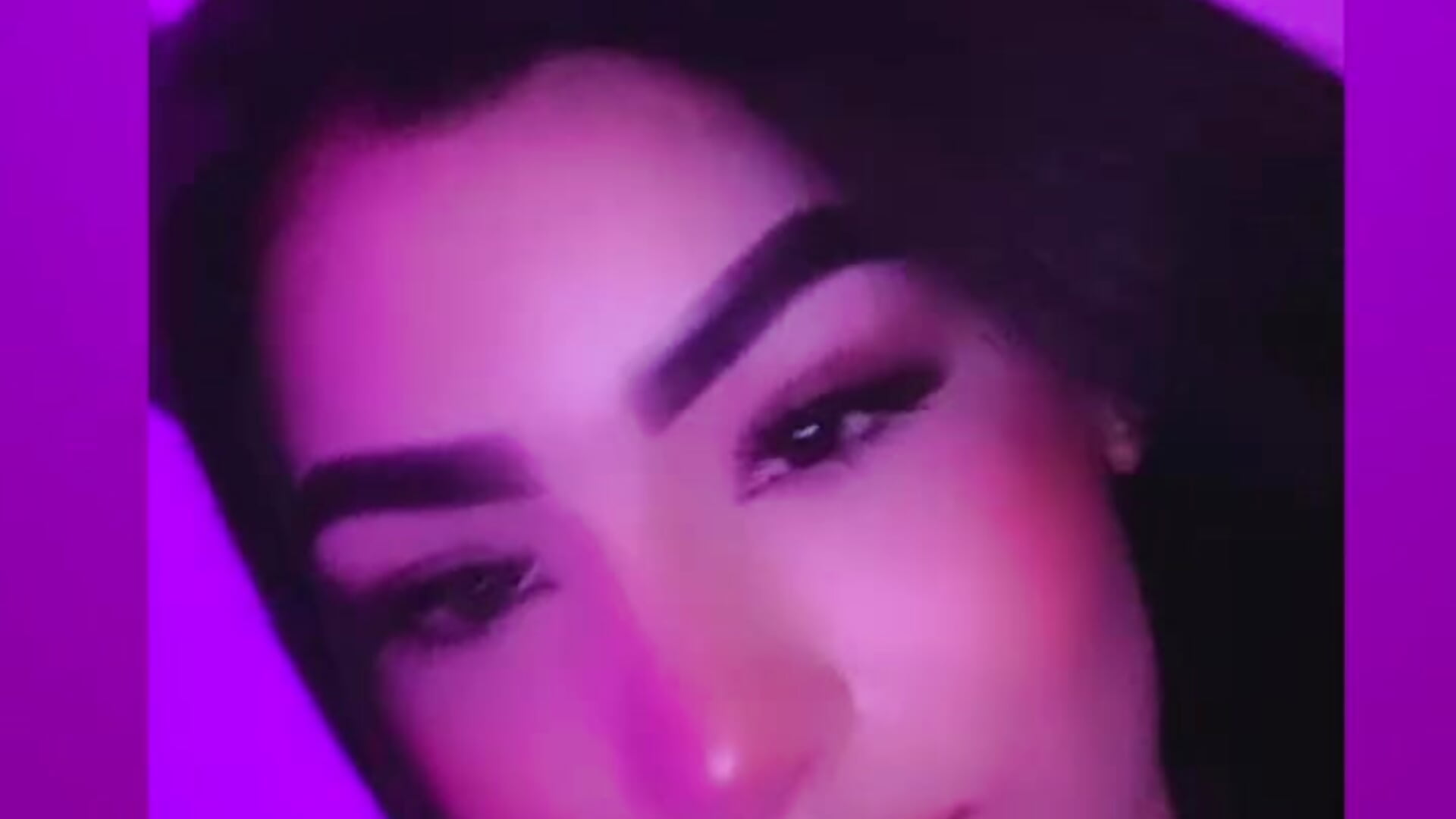 Me ❤️ - video by MaddyGray_ cam model