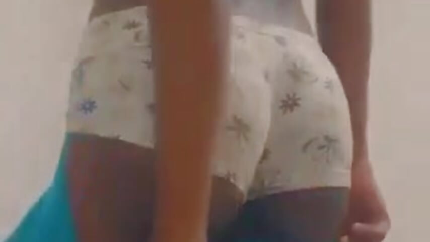 rich ass - video by Zachary_Hill cam model